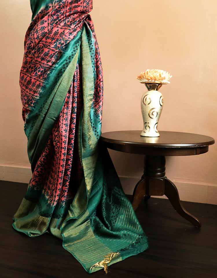 Munga Silks with Digital Prints by Prashanti | 23 December 2021 | Shop the  sarees online @ https://www.prashantisarees.com/collections/munga-silk- sarees Presenting the elegant and classy Munga Silk Sarees. Originating...  | By ‏‎Prashanti‎‏ | Hello
