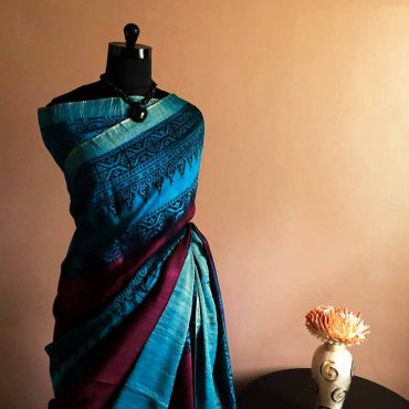 Pure-Loomed Red and Blue Munga Silk Saree