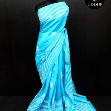 Blue Geometric Pattern Mul Cotton Saree & Best Mul Saree Deals