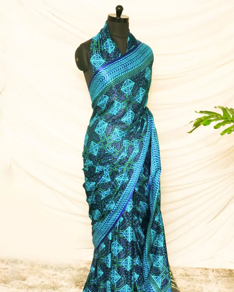 Pure Handloom Blue Gaji Silk Saree - Image 2