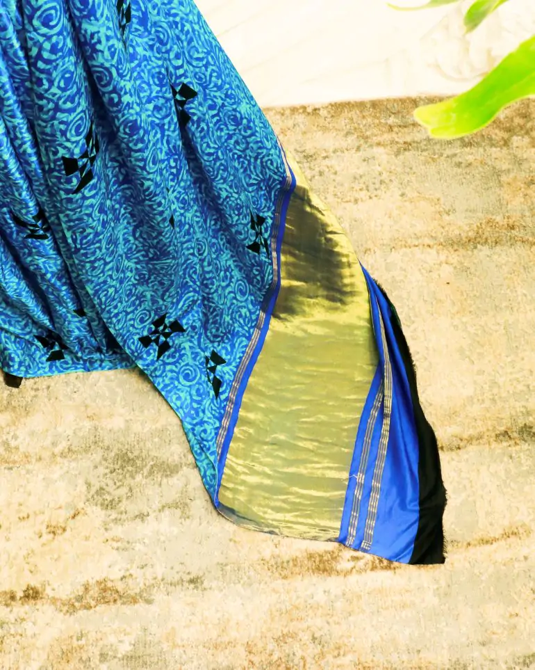 Pure Handloom Blue Gaji Silk Saree - Image 6