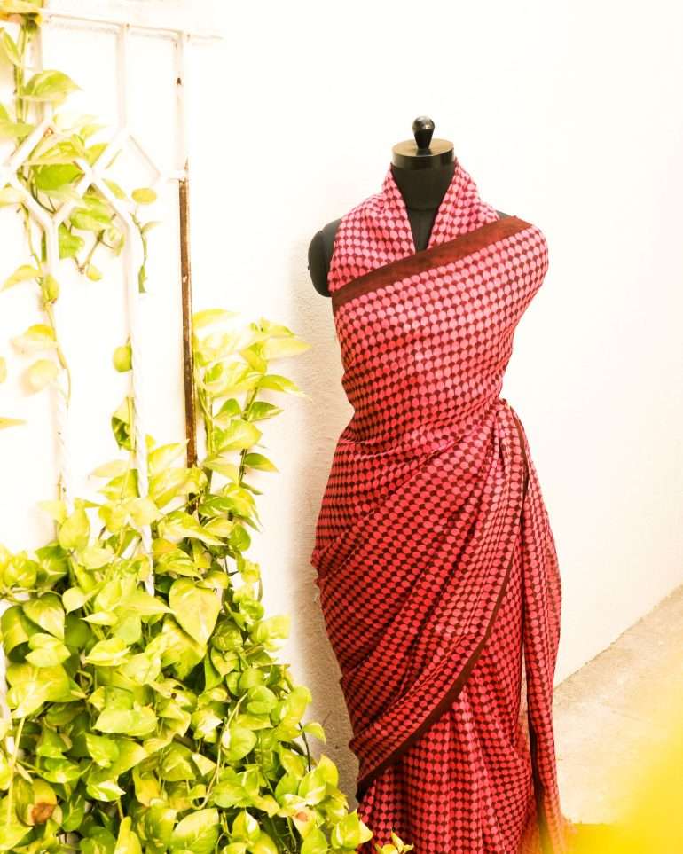 Pure Handloom Pink and Brown Printed Linen  Saree