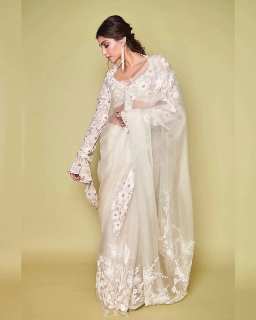White embroidered organza saree with blouse - Jinal & Jinal - 3609309