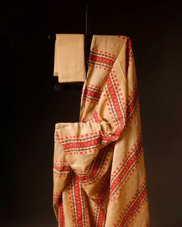 Beige with Red Kota Cotton Saree, Close up