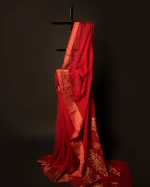 Crimson Elegance Red Kota Cotton Zari Printed Saree, Close up
