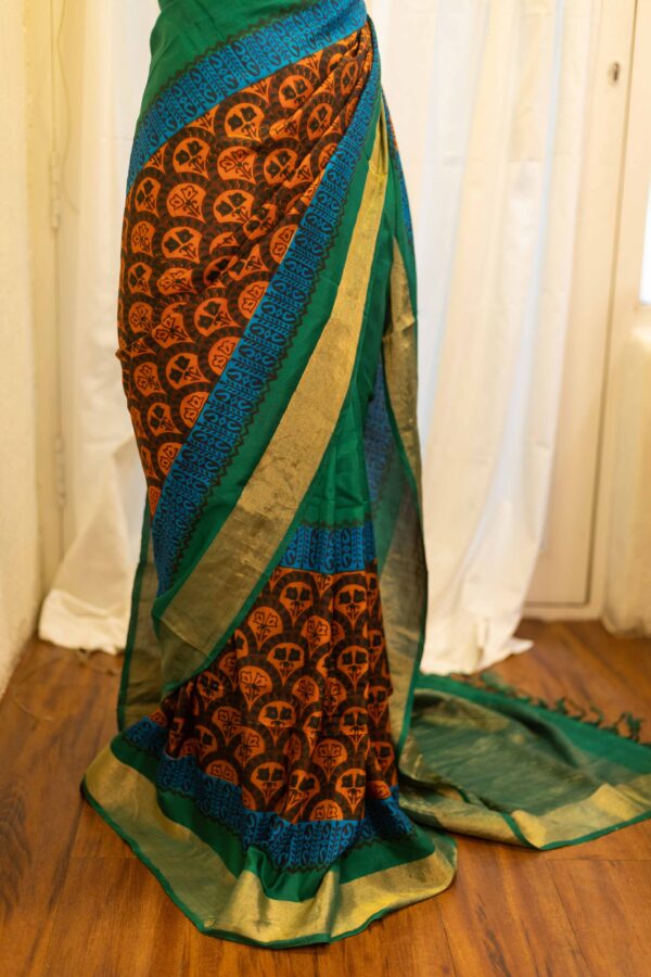 Emerald Symphony Green with Multicolor Printed Kanchipuram Silk Saree