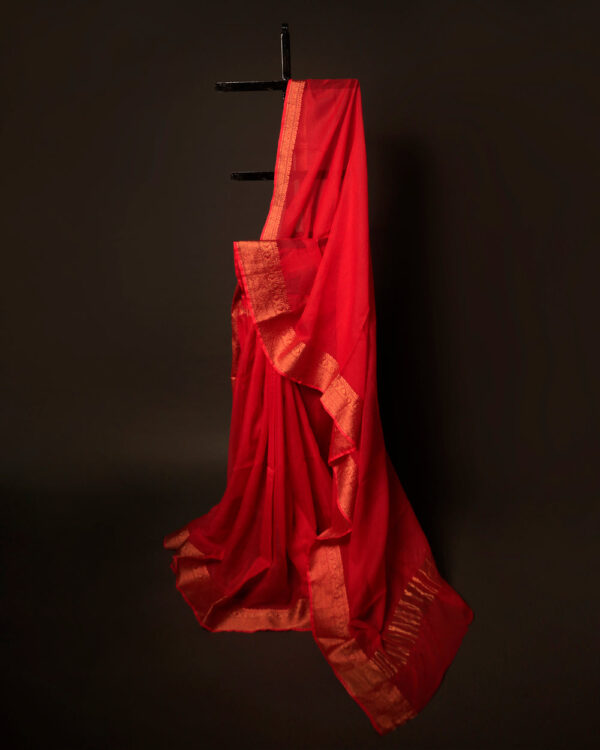 Crimson Elegance Red Kota Cotton Zari Plain Saree