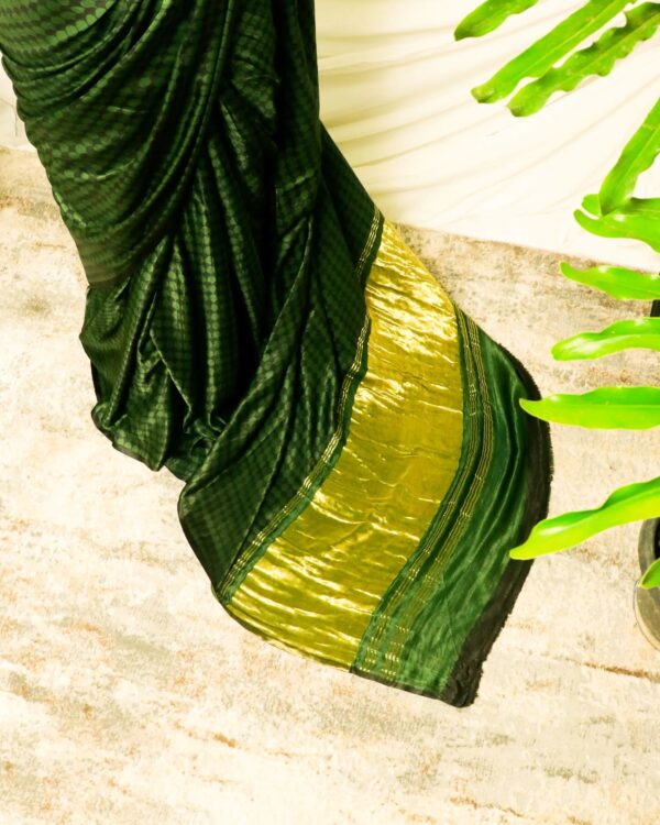 Pure Handloom Bottlegreen Green Gaji Silk Saree