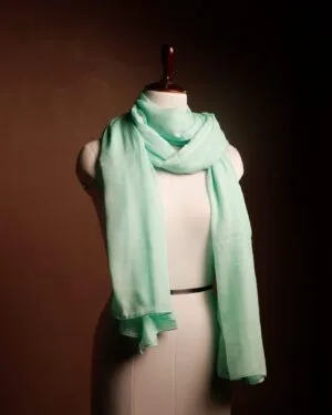 Lightweight Mint Green Cotton Stole for Women – Soft Breathable Summer Scarf